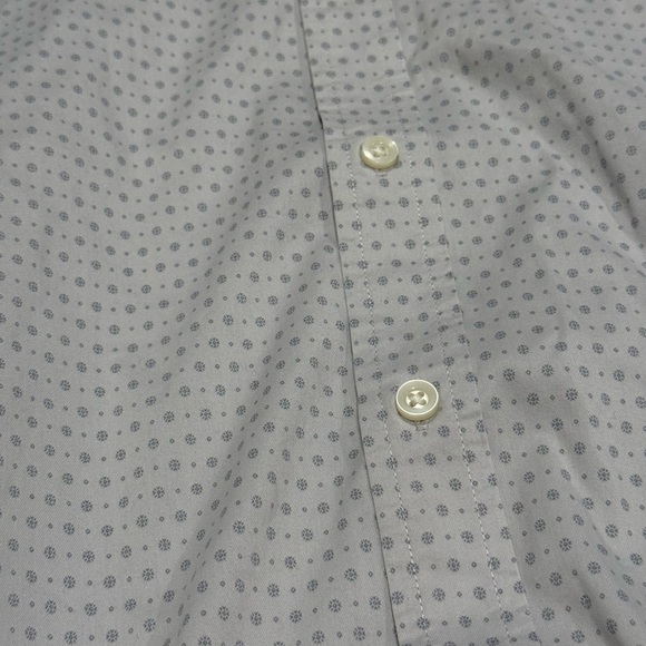 Men's comfort wear button Patterned Shirt - Picture 2 of 6